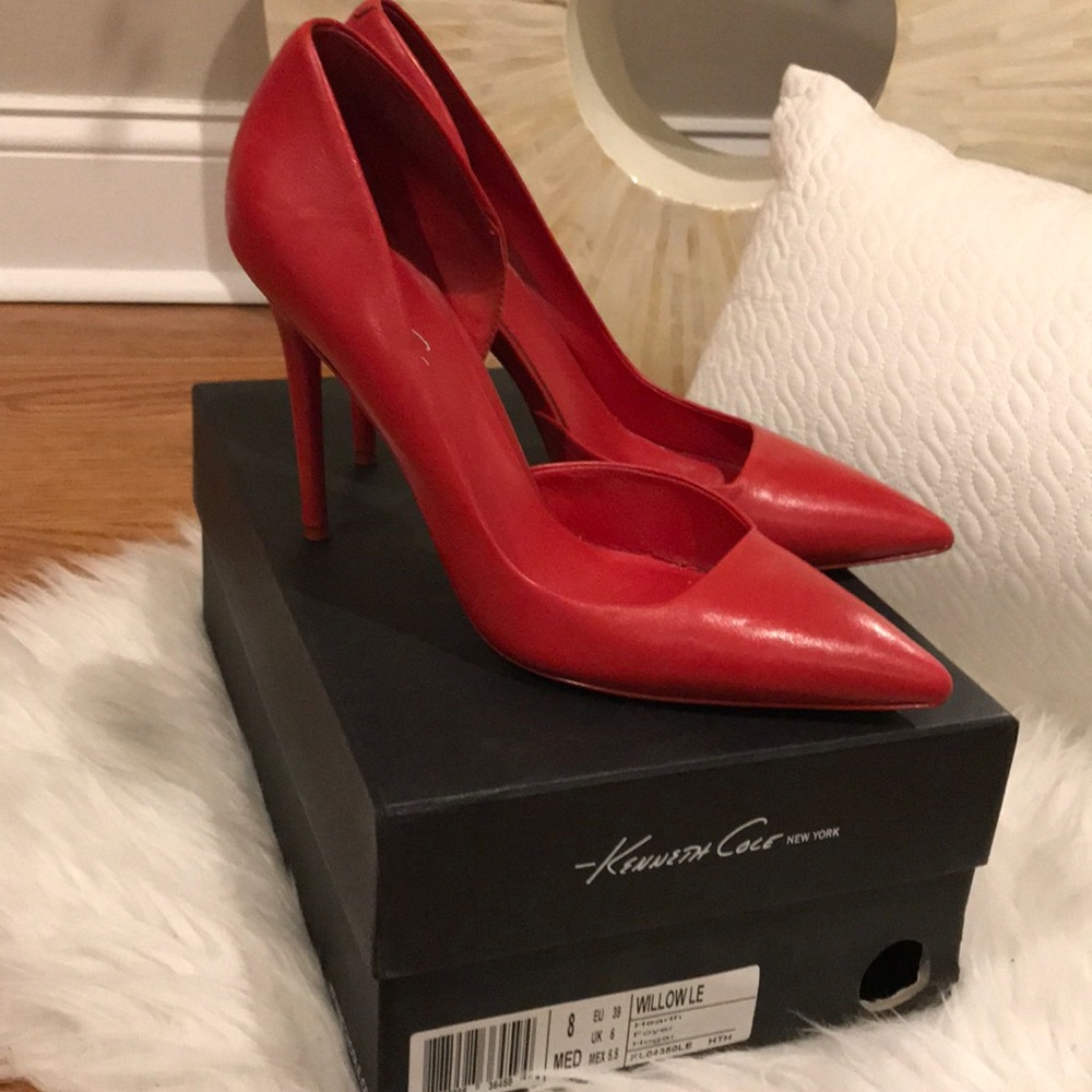 Red Kenneth cole pumps